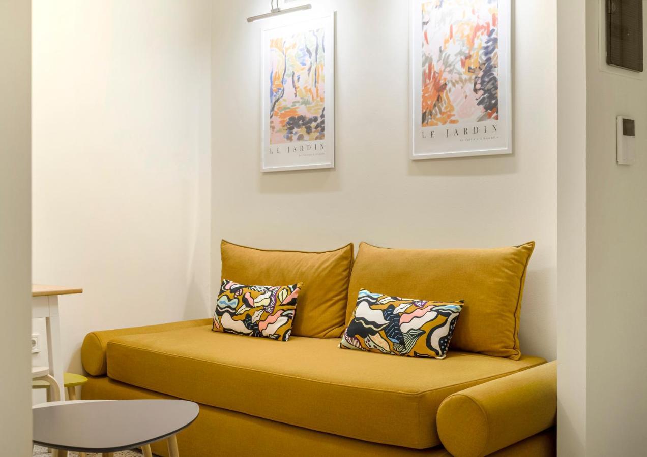 Apartment Pulse In Koukaki Athen